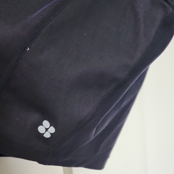 Sweaty Betty Black Tank with Vibrant Blue and Red Pattern - Picture 4 of 4